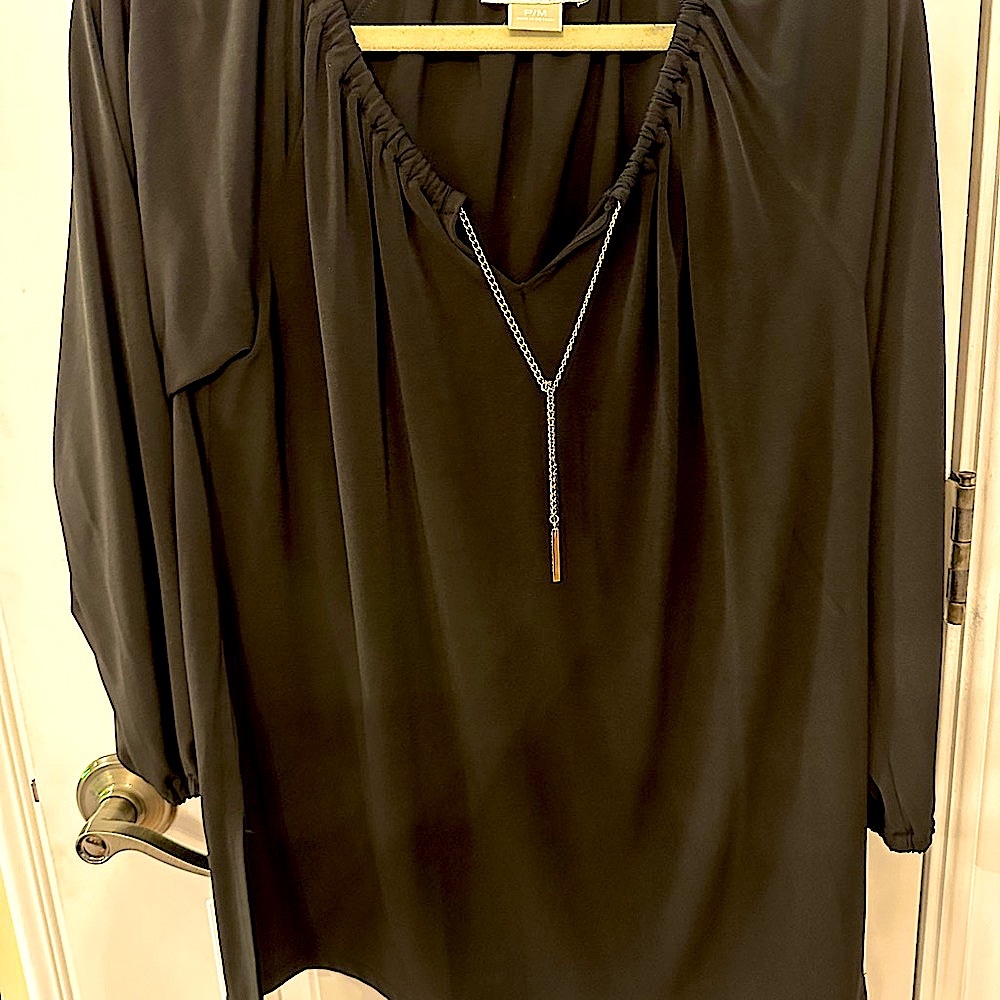 NWOT Michael Kors Black Rayon with silver metal neck chain blouse. - Picture 2 of 9